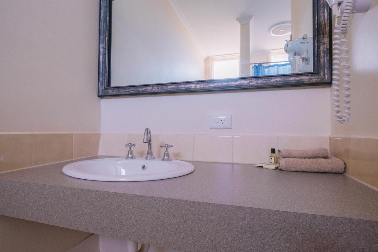 Stawell'S London Motor Inn المظهر الخارجي الصورة