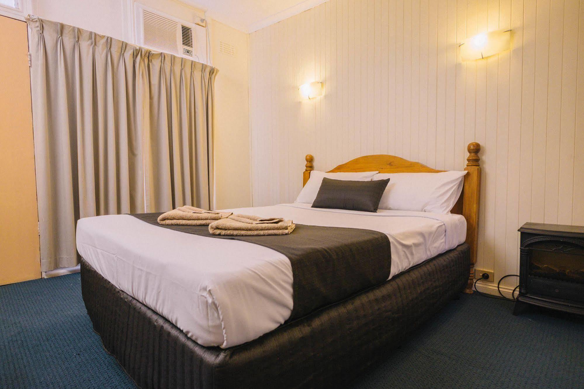 Stawell'S London Motor Inn المظهر الخارجي الصورة