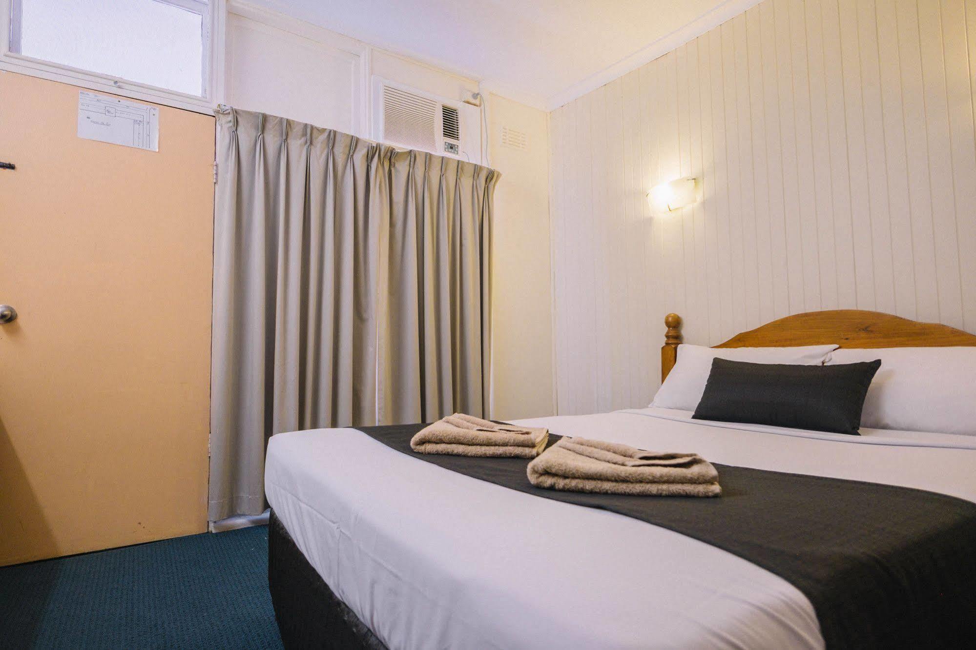 Stawell'S London Motor Inn المظهر الخارجي الصورة