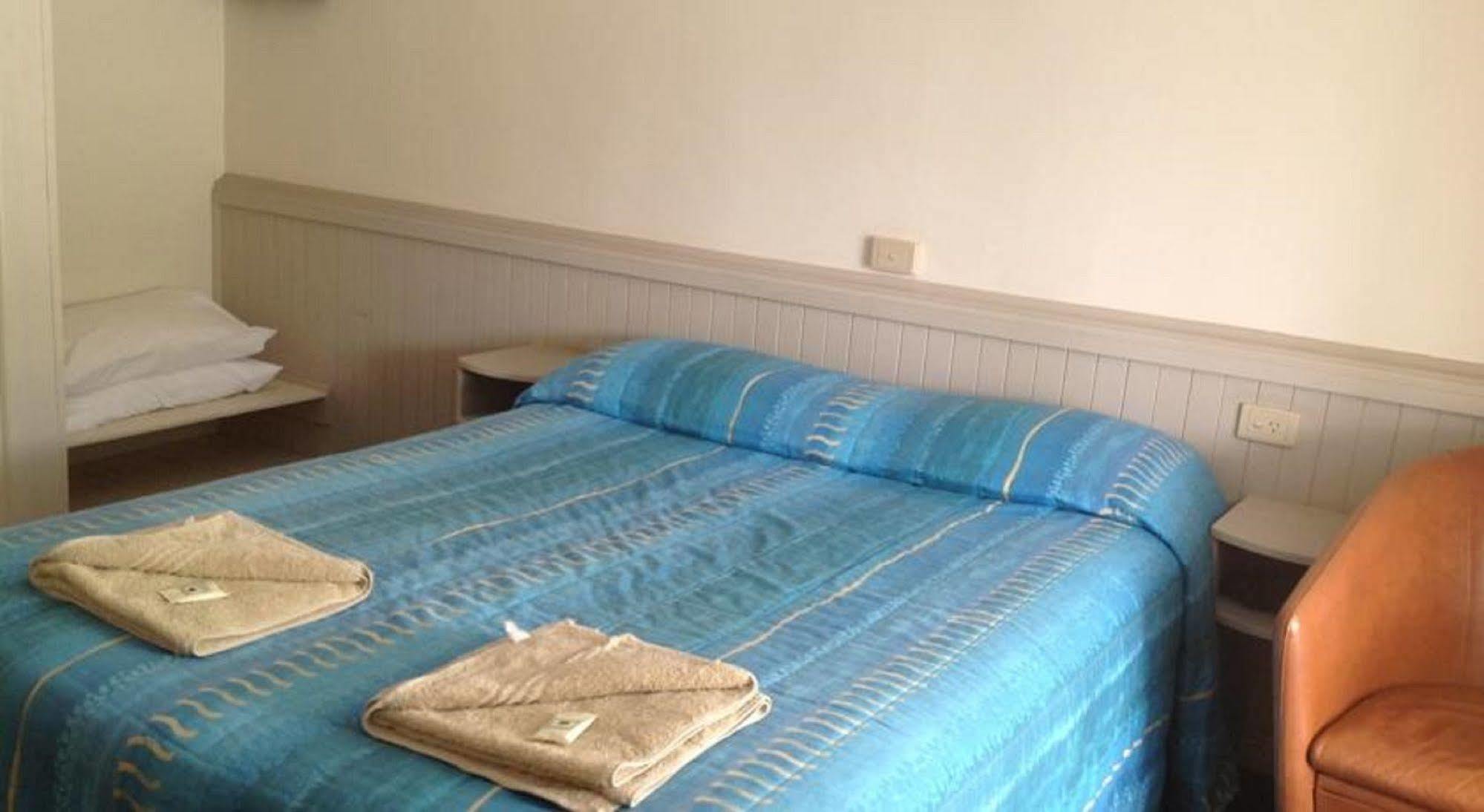 Stawell'S London Motor Inn المظهر الخارجي الصورة